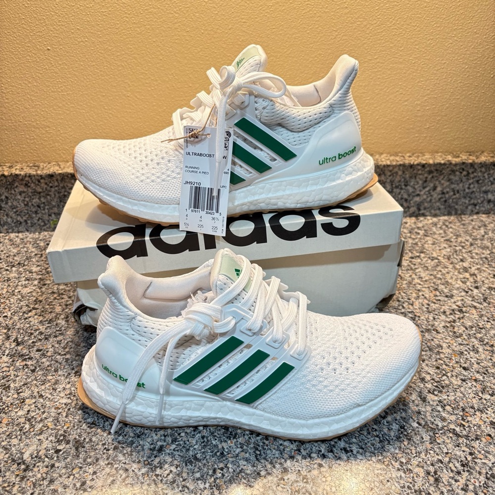 Women’s Size 5.5 adidas UltraBoost 1.0 White Green Gum Running Shoes Sneakers✅